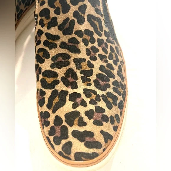 Toms Leopard Print Slip-On Ankle Boots - Picture 6 of 14